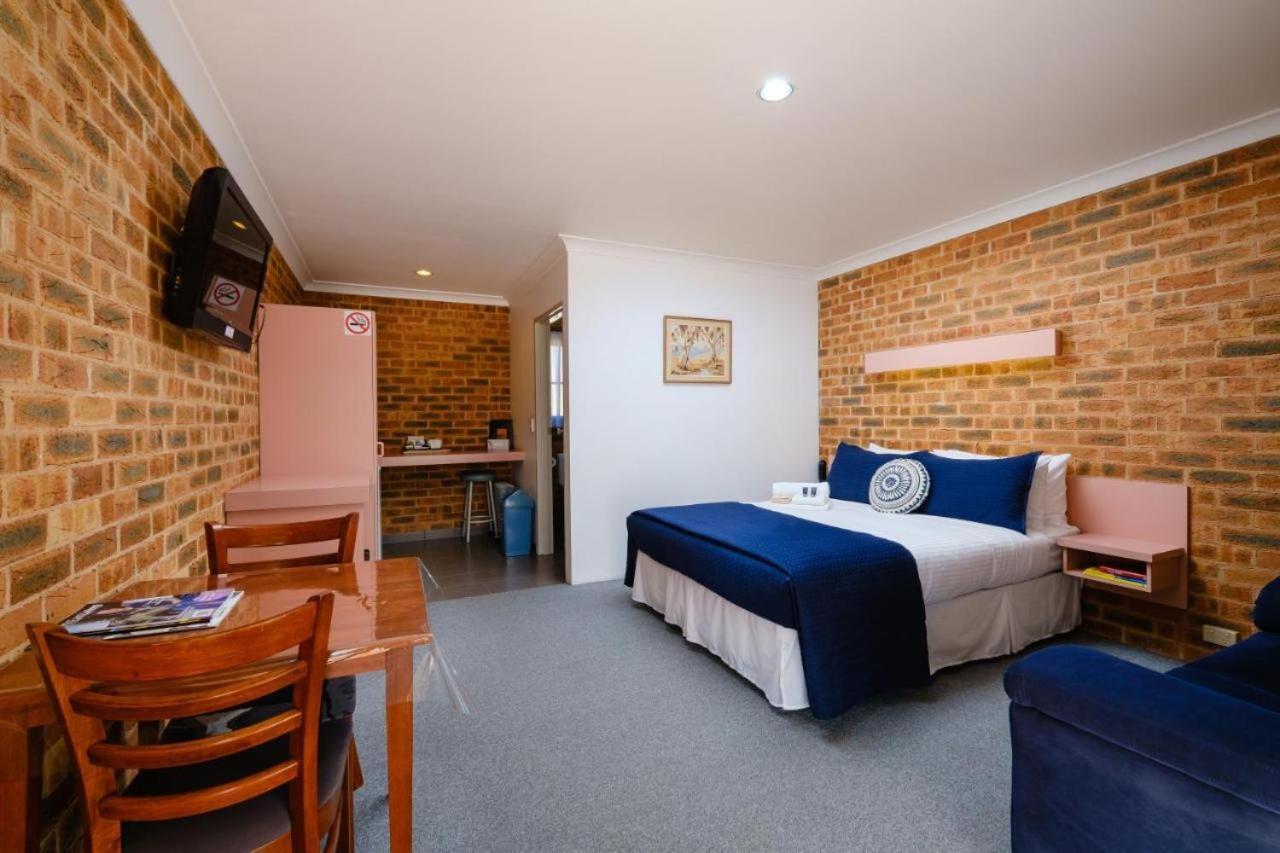 The Lydoun Motel Chiltern Exteriör bild